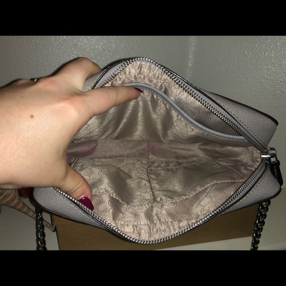 Michael Kors crossbody - Picture 3 of 3